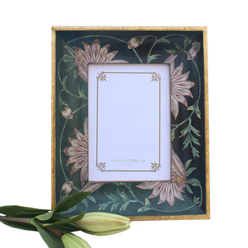 AAFIYA PHOTO FRAME