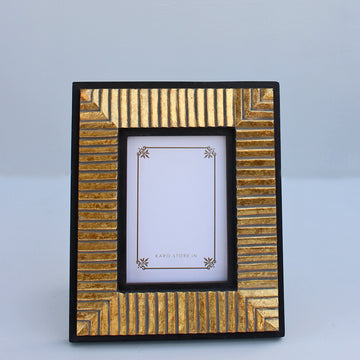 ERAYA WALL PHOTO FRAME - 8 X 10 INCHES