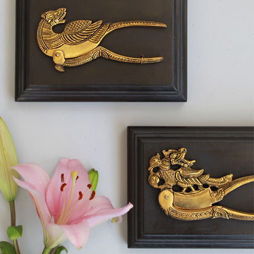 Parrot Nut Cutter (Wall Scone / Table Accent)