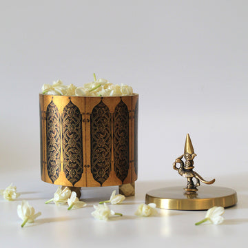 SROJA BELA JAR