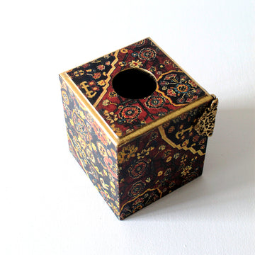 TAHA TISSUE BOX
