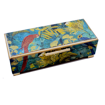 NEELAMBRI TEA BOX